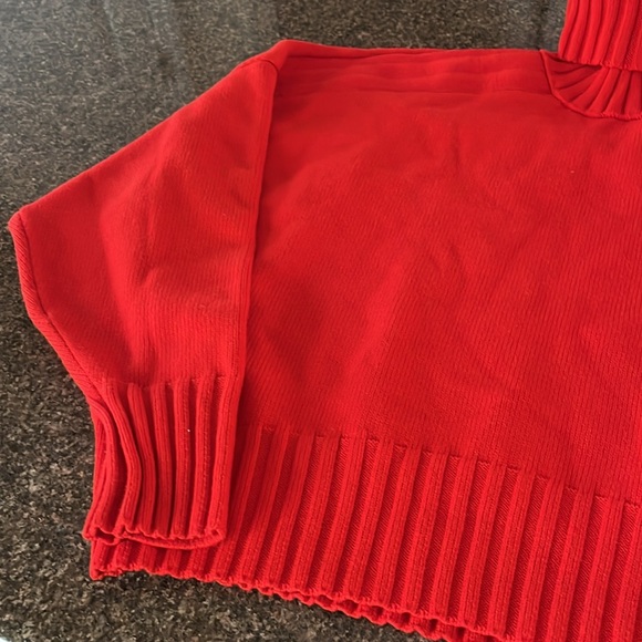 ADIDAS IVY PARK LADIES RED PINK TURTLE NECK SWEATER-M - Picture 3 of 10